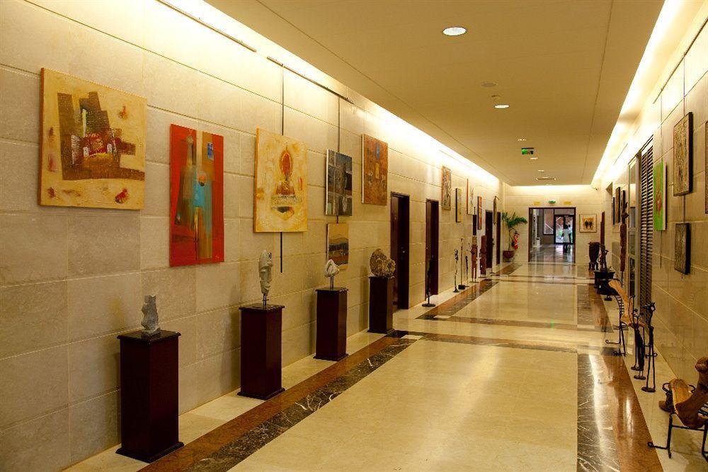 Lancaster Ouaga 2000 Hotel Ouagadougou Bagian luar foto