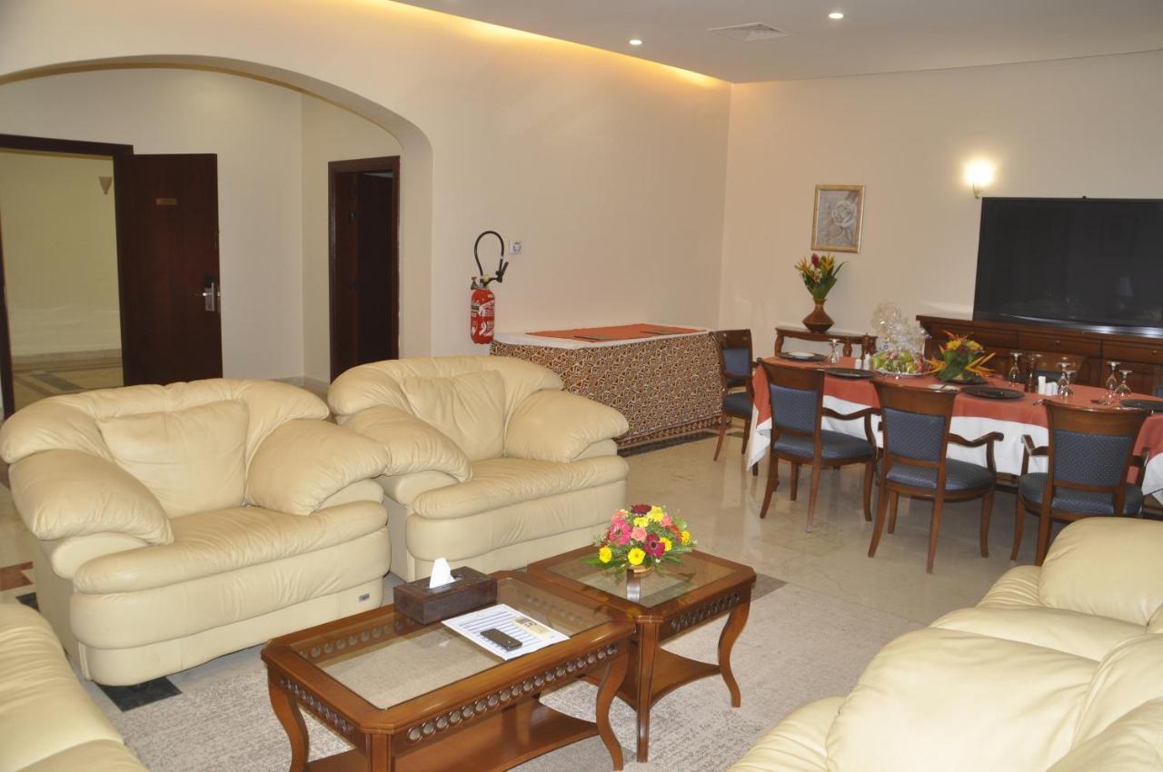 Lancaster Ouaga 2000 Hotel Ouagadougou Bagian luar foto