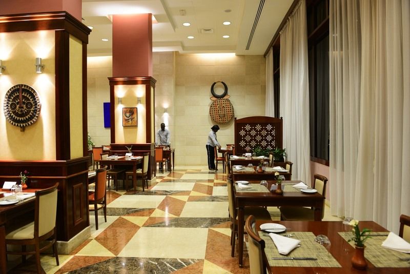 Lancaster Ouaga 2000 Hotel Ouagadougou Bagian luar foto