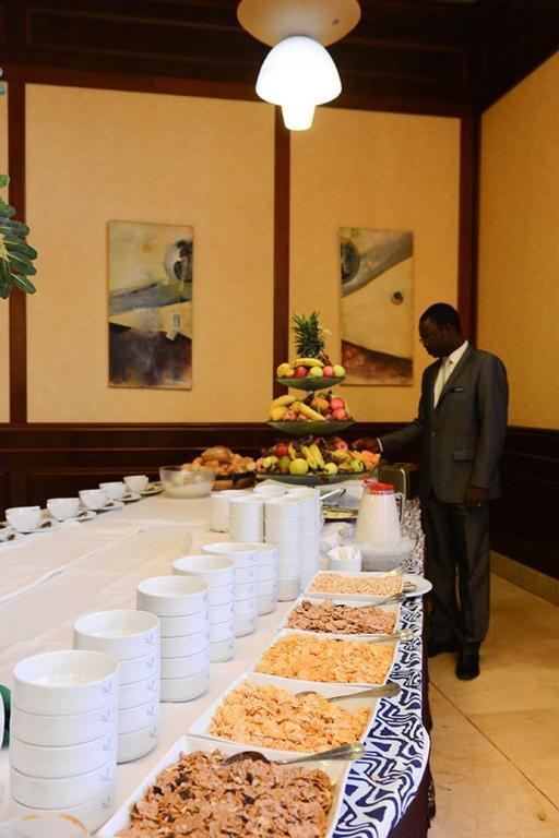Lancaster Ouaga 2000 Hotel Ouagadougou Bagian luar foto