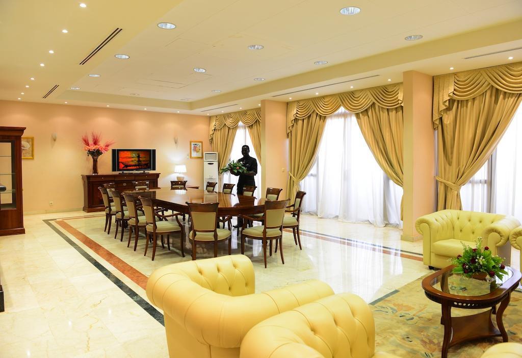Lancaster Ouaga 2000 Hotel Ouagadougou Bagian luar foto